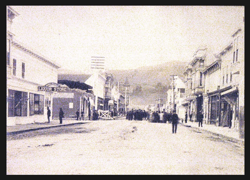 South on Main Street April 18, 1906 about 5:20 a.m.